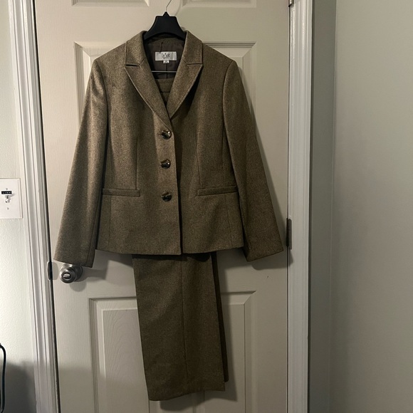 Le Suit Petite Textured Tan Blazer - Picture 1 of 9